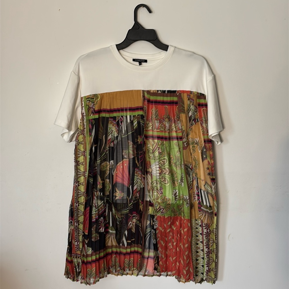 4062:  NEW TUNIC TOP